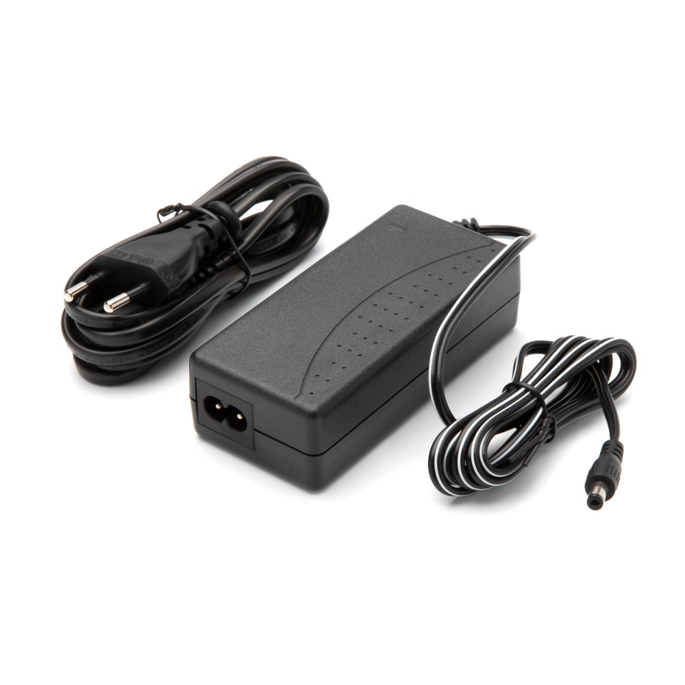 Napájení 100 V - 230 V /12 V 5 A se šňůrou