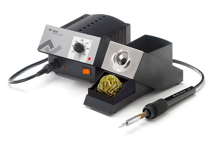 ERSA ANALOG 60A Stanice s příslušenstvím